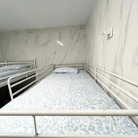 Hostel Jirafa-2